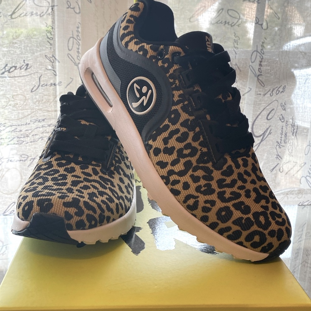 Zumba very comfortable shoes.